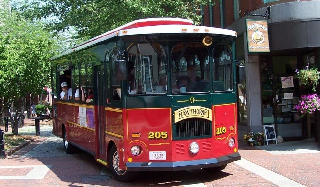 Hawthorne the Salem Trolley driving down Essex Street in Salem, MA