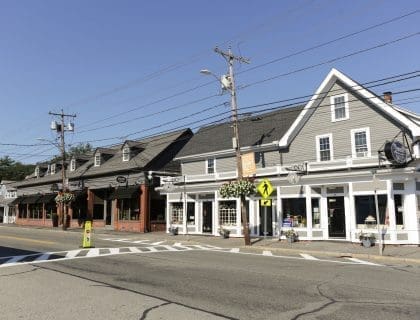 Hamilton MA Downtown