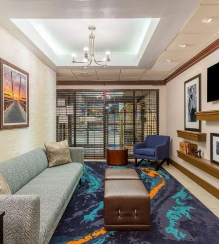 Hampton Inn by Hilton Boston Peabody