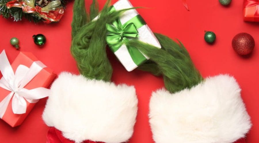 https://cpiofullstackpoc-sitetest.sperlingdev.com/wp-content/uploads/2024/11/Karaoke-Pajama-Party-with-the-Grinch.jpg