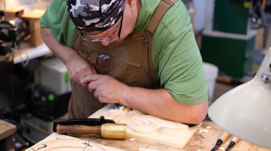 https://cpiofullstackpoc-sitetest.sperlingdev.com/wp-content/uploads/2024/12/calvo-wood-carving-school-may-6-scaled.jpg