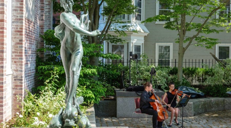 https://cpiofullstackpoc-sitetest.sperlingdev.com/wp-content/uploads/2025/01/Walking-Tour-Public-Sculpture-of-Gloucester.jpg